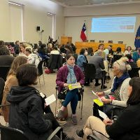 Foto de archivo: Comunidad trabajando en grupos en la Semana de la Docencia 2023