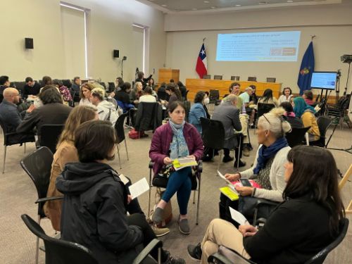 Foto de archivo: Comunidad trabajando en grupos en la Semana de la Docencia 2023